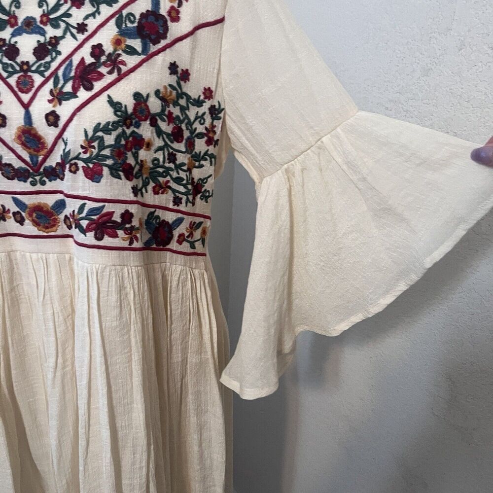 Umgee Boho Mini Dress Ivory Floral Embroidered Peasant 3/4 Bell Sleeves Size S - Picture 5 of 10